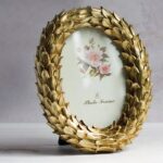 Flora Garland Photo Frame